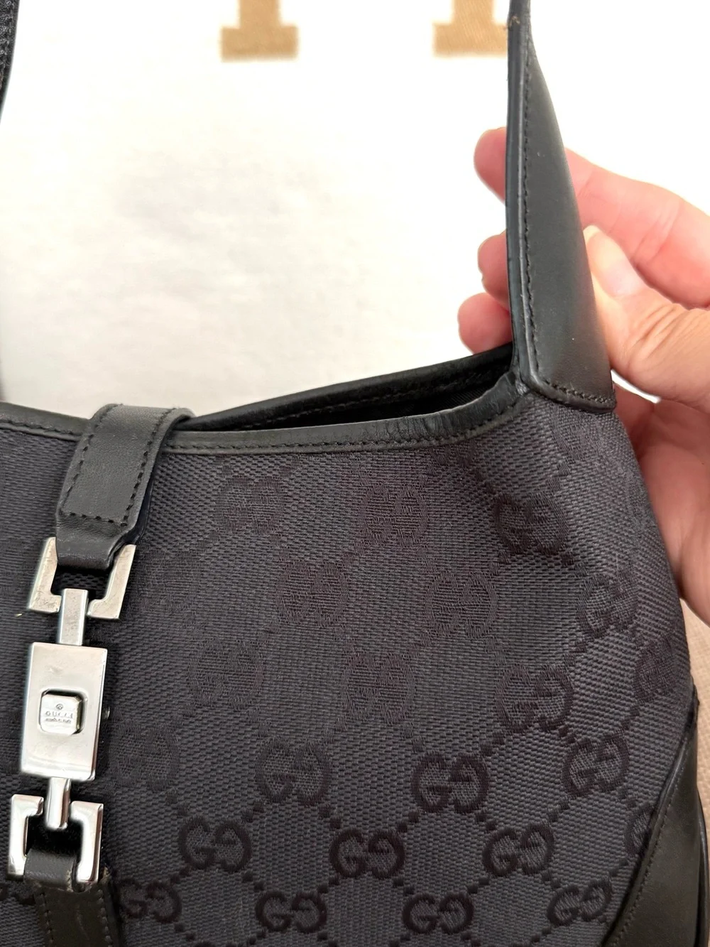 Gucci authentic jackie